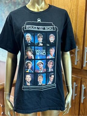 Ripple Junction Doctor Who TARDIS Grid Graphic Tee in Black and Blue